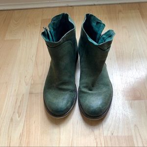 Olive Green Ankle Boots Size 37 Made in Italy